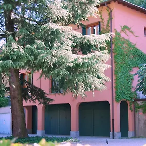 https://cernobbio-residence.it-lombardy.com
